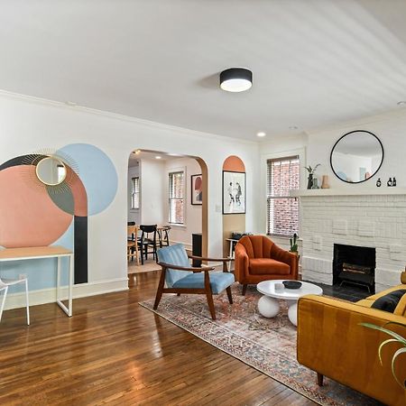 Sun Lit Bungalow With Good Vibes And Lots Of Wine - Designedbydom Atlanta Bagian luar foto