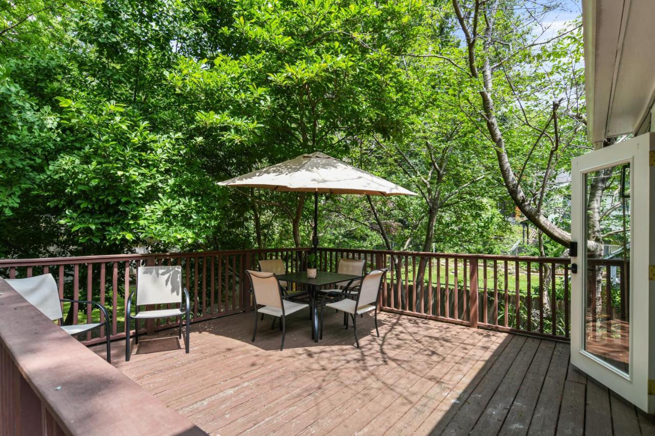 Sun Lit Bungalow With Good Vibes And Lots Of Wine - Designedbydom Atlanta Bagian luar foto