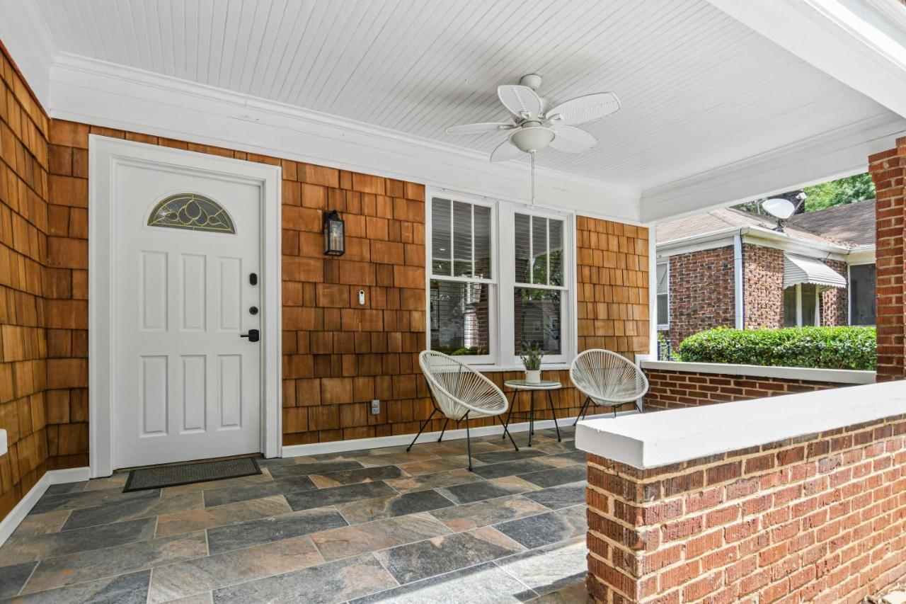 Sun Lit Bungalow With Good Vibes And Lots Of Wine - Designedbydom Atlanta Bagian luar foto